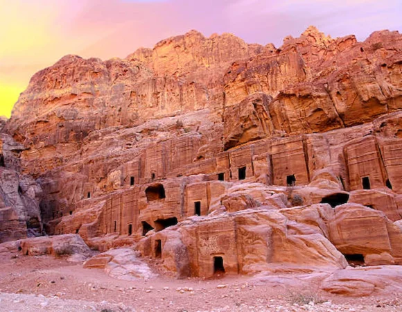 Day Trip to Petra 11