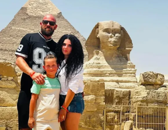 Pyramids Day Tour, Sphinx & GEM- Giza & Pyramids Wonders Experience