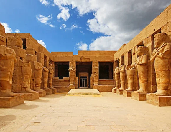 Day Trip to Luxor 9