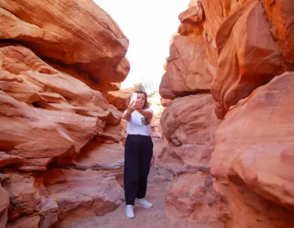 Salama Canyon Safari & Snorkeling at Dahab - Jeep Safari Colored Canyon & Blue Hole