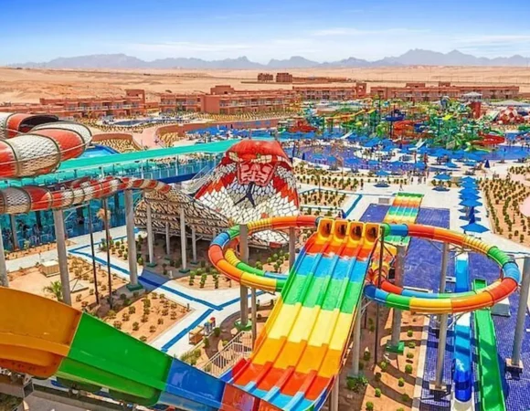 Makadi Water World: 50+ Slides, Open Buffet Lunch & Hotel Transfers